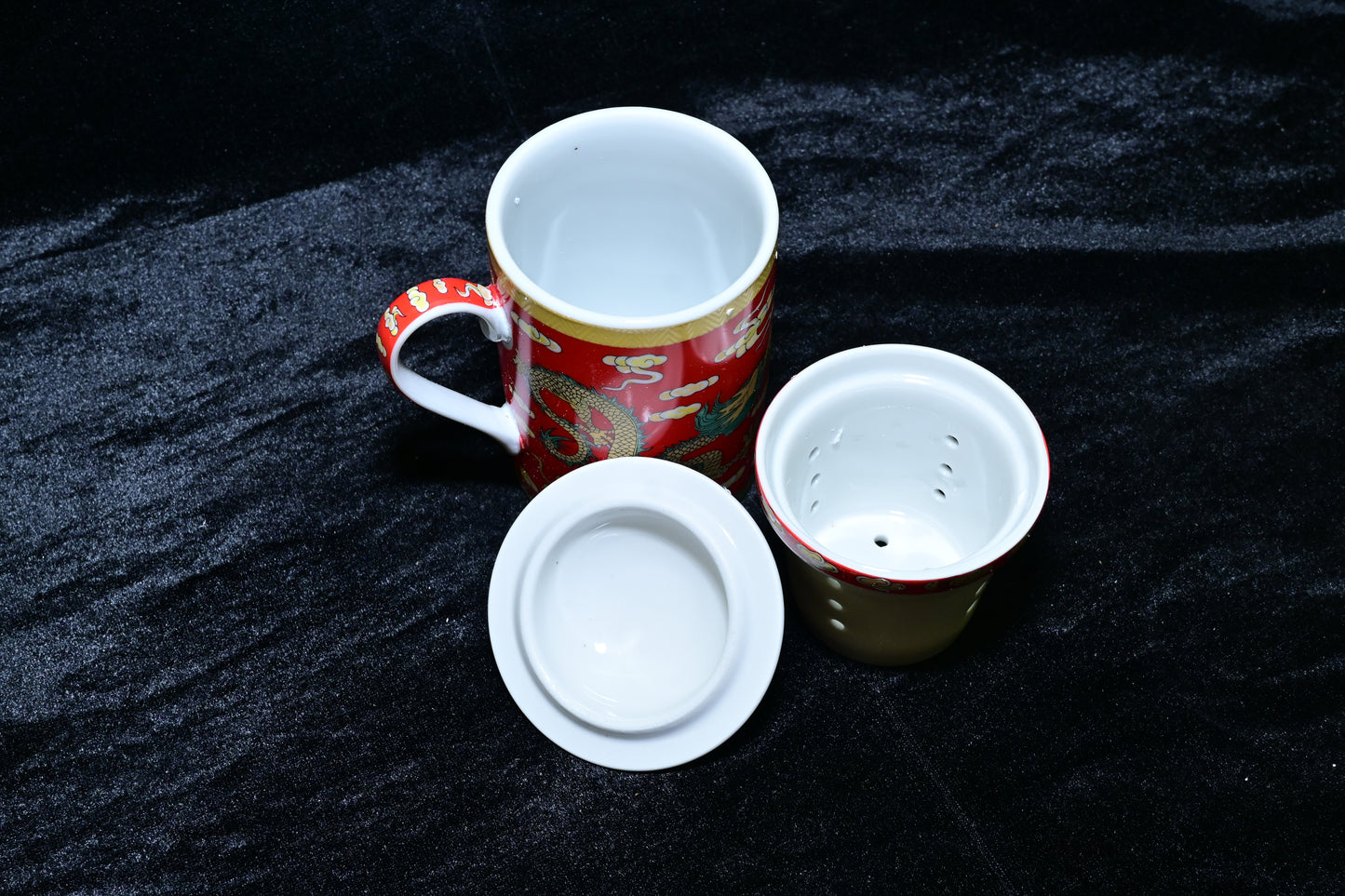 Traditional Tibetan Style Ceramic Tea Mug with Lid and Infuser