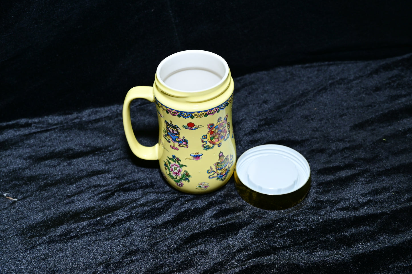 Floral Design Ceramic Mug with Lid
