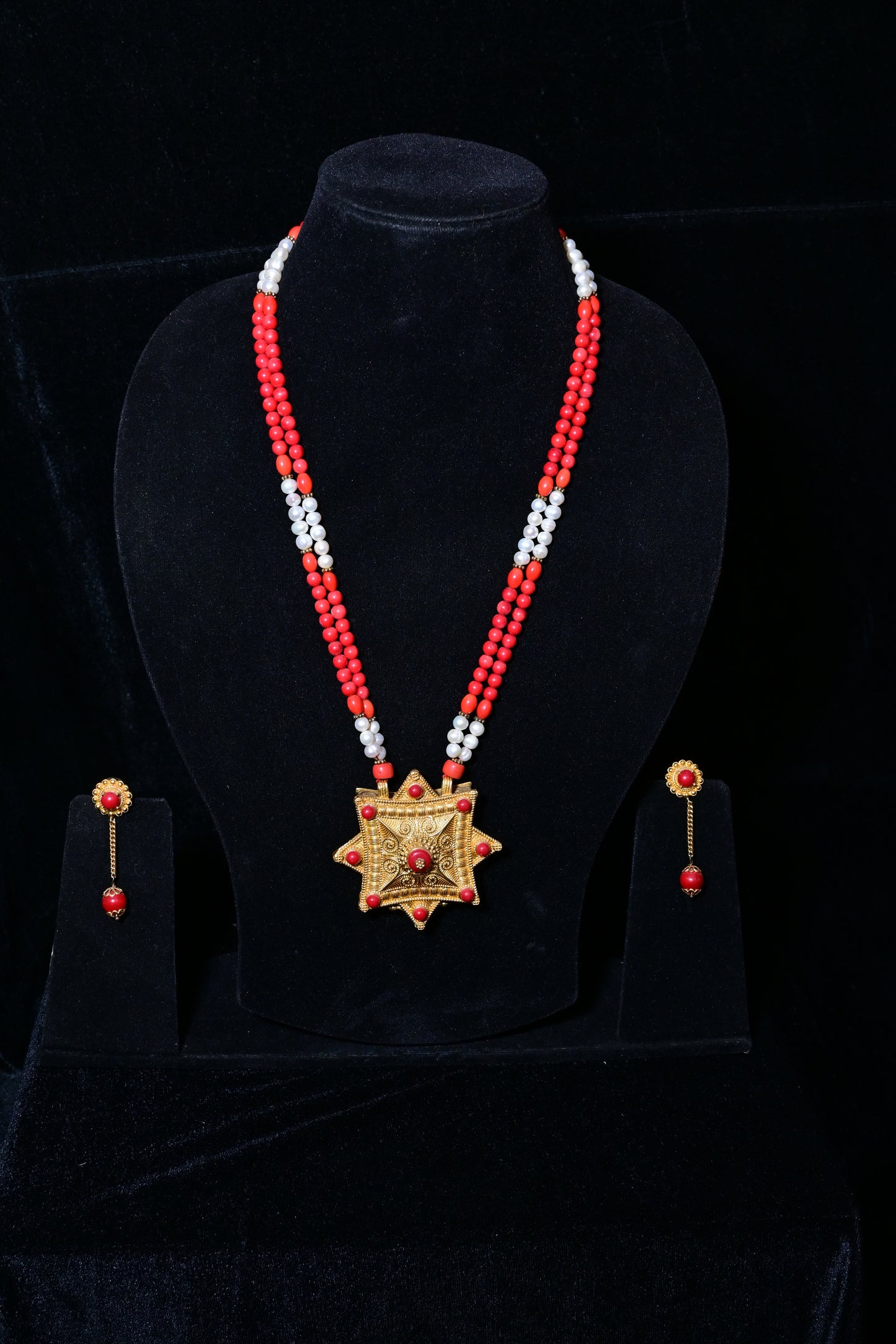Traditional Tibetan Red Bead Necklace Set with Star Pendant