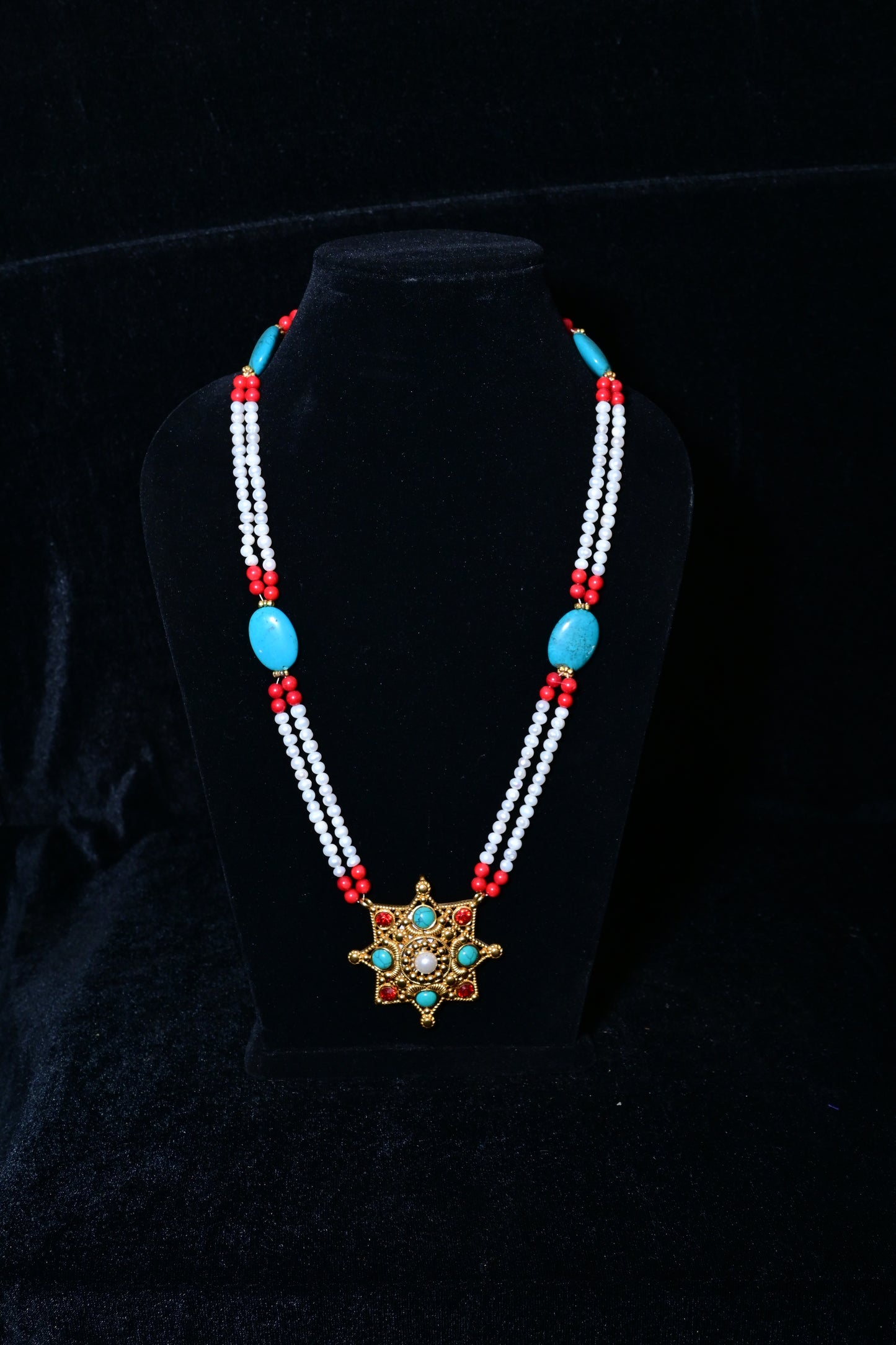 Traditional White Bead Necklace with Turquoise Accent Pendant