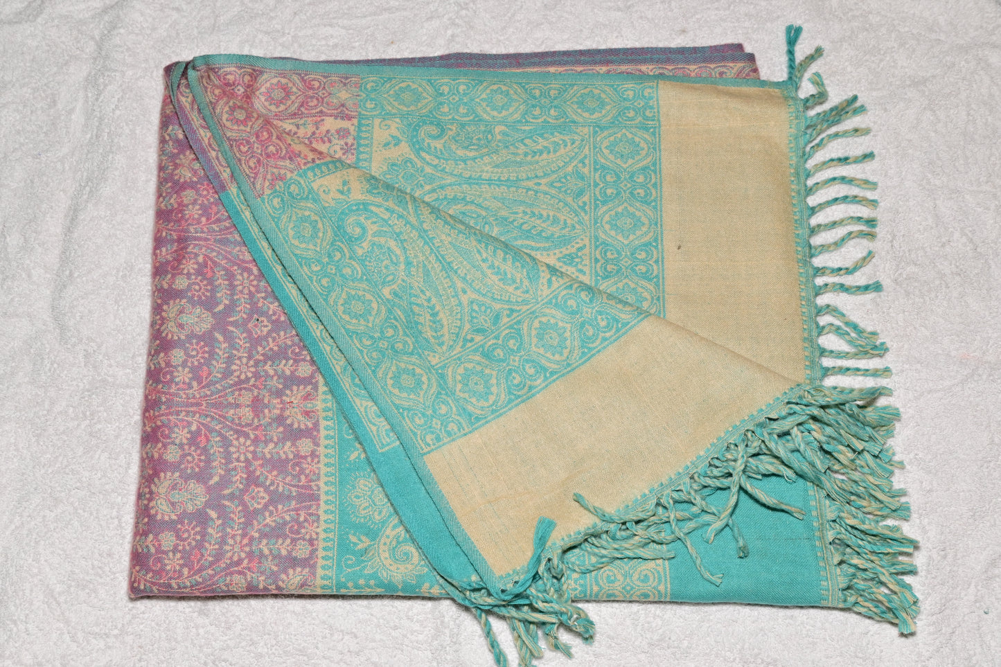 Green Tibet Yak Wool Patterned Shawl
