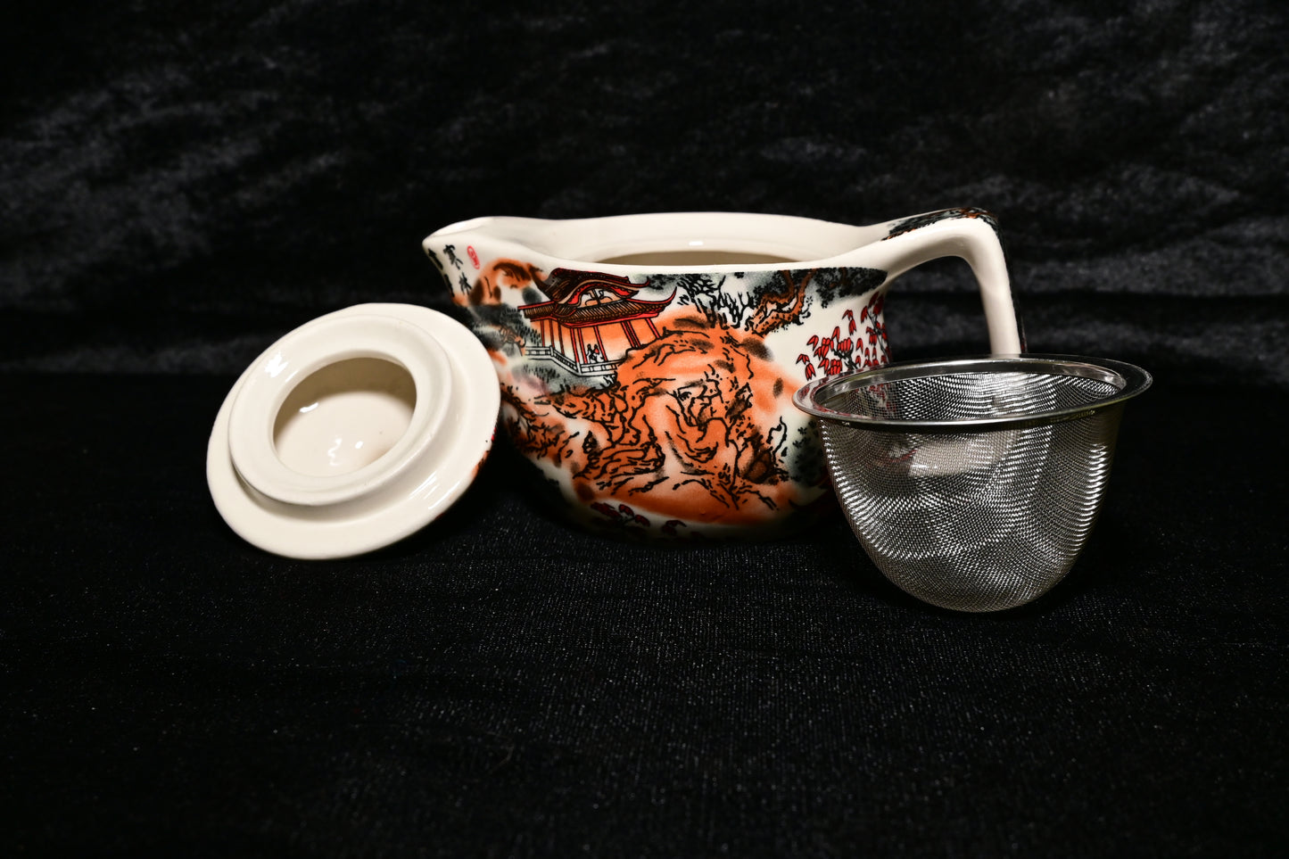 Scenic Ceramic Teapot with Infuser