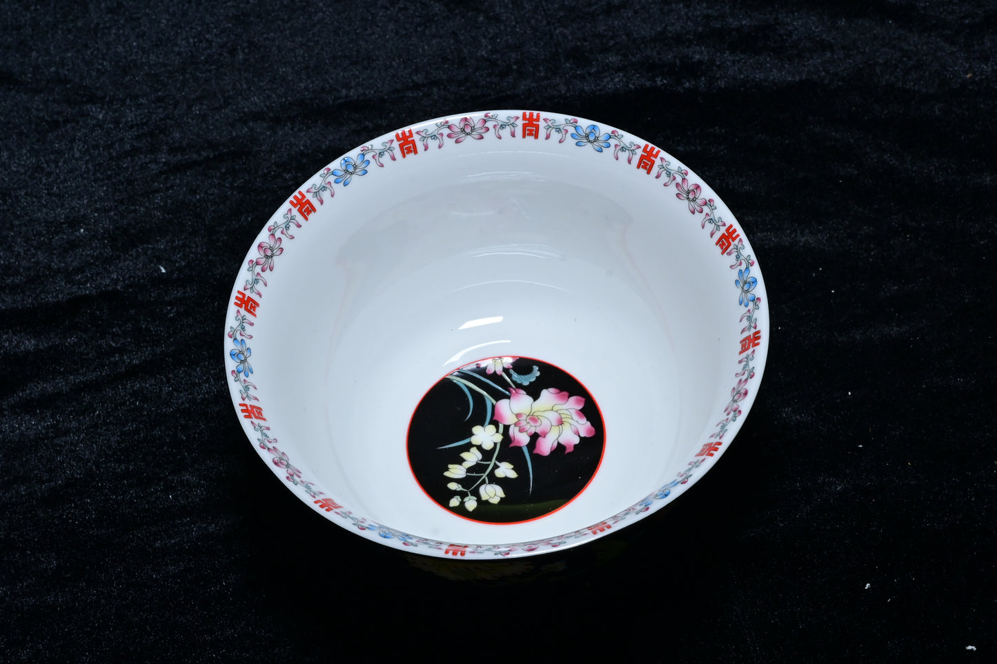 Gemini Thailand Black Floral Porcelain Decorative Bowl – Elegant Peony Edition