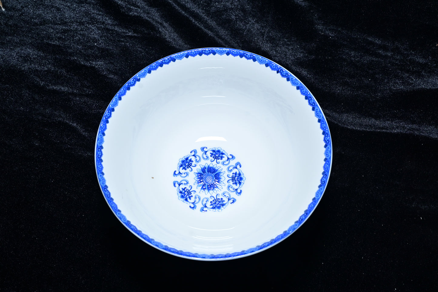 Blue & White Tibetan Auspicious Symbol Porcelain Bowl – Traditional Ceramic Ritual Bowl