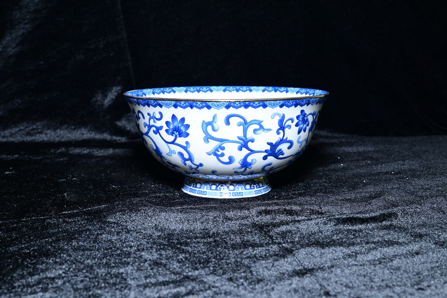 Blue Floral Vine Porcelain Bowl – Classic Oriental Ceramic Edition