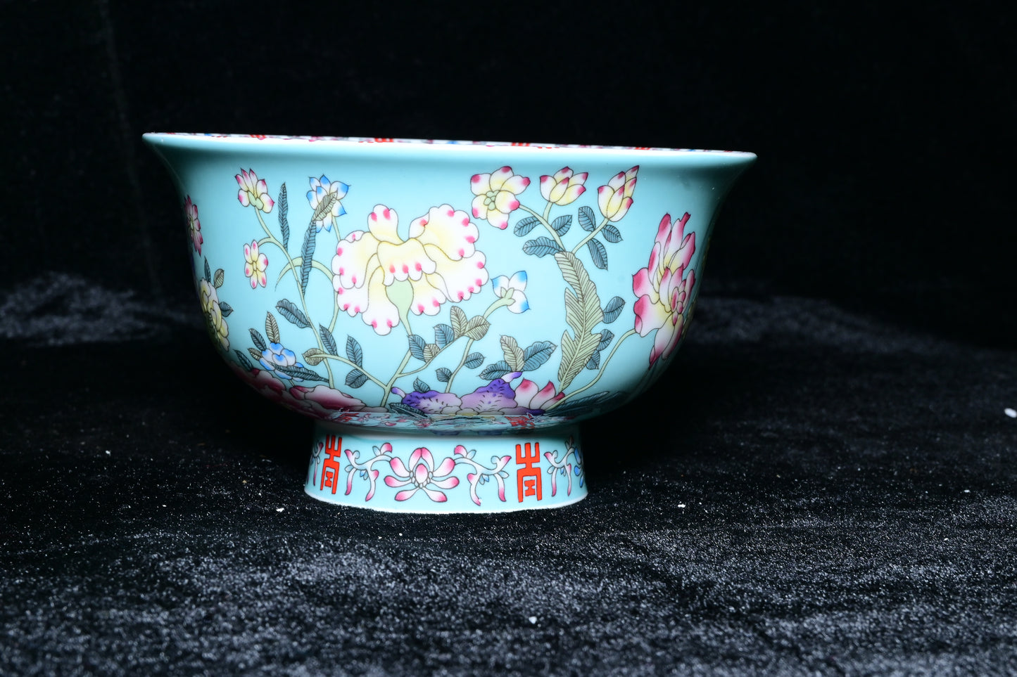 Gemini Thailand Black Floral Porcelain Decorative Bowl – Elegant Peony Edition