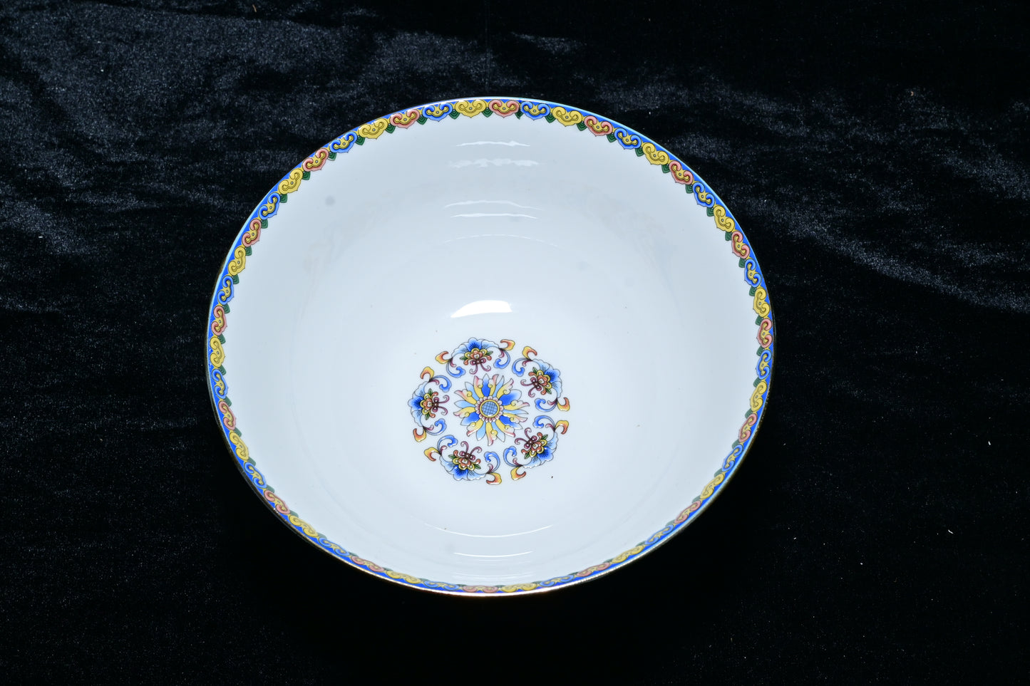 Auspicious Harmony Porcelain Bowl – Endless Knot Collection
