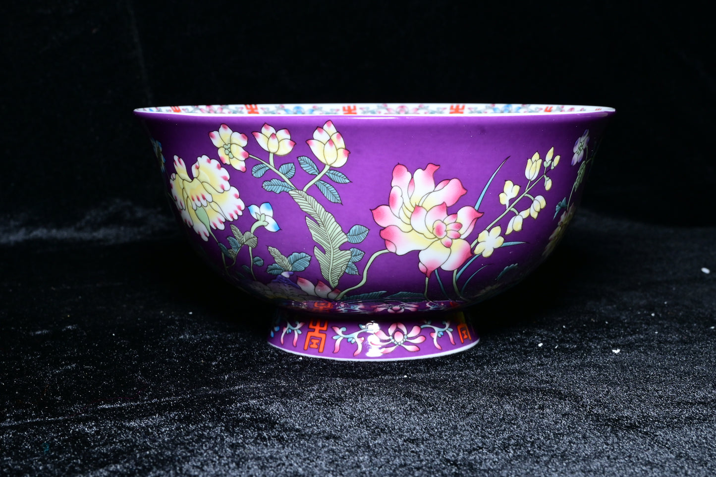 Gemini Thailand Black Floral Porcelain Decorative Bowl – Elegant Peony Edition