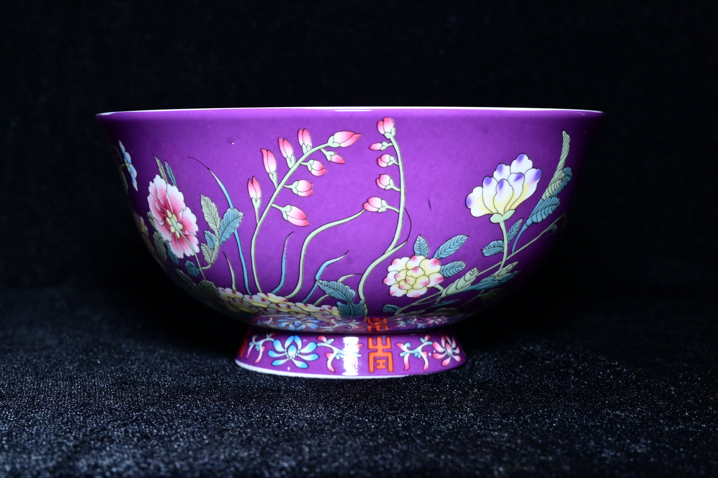 Gemini Thailand Black Floral Porcelain Decorative Bowl – Elegant Peony Edition