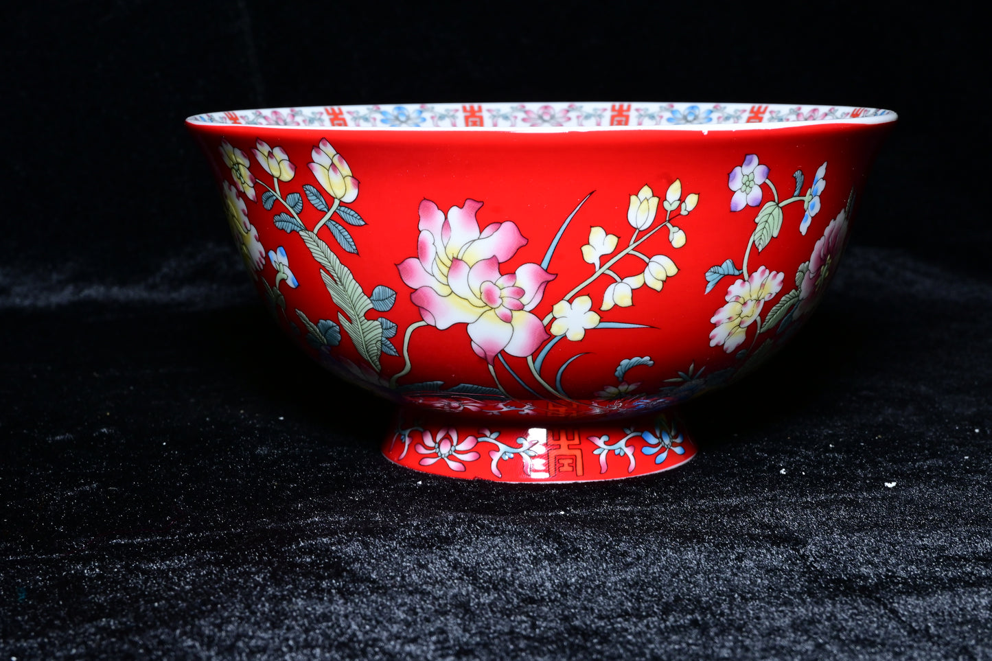 Gemini Thailand Black Floral Porcelain Decorative Bowl – Elegant Peony Edition