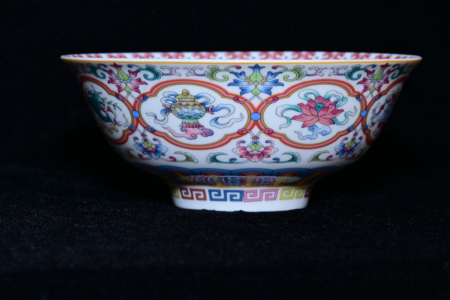 Orchid Thailand Handcrafted Porcelain Decorative Bowl – Traditional Asian Floral Motif