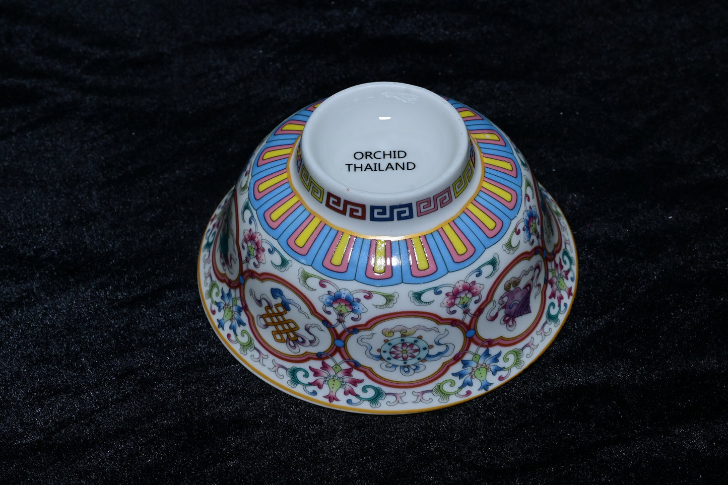 Orchid Thailand Handcrafted Porcelain Decorative Bowl – Traditional Asian Floral Motif