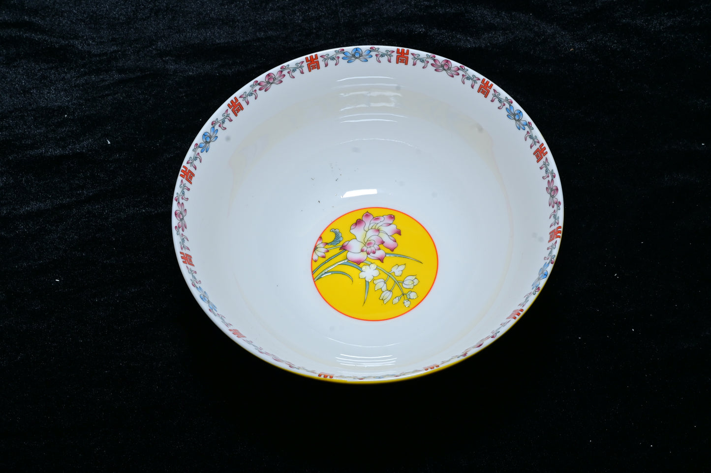 Gemini Thailand Black Floral Porcelain Decorative Bowl – Elegant Peony Edition