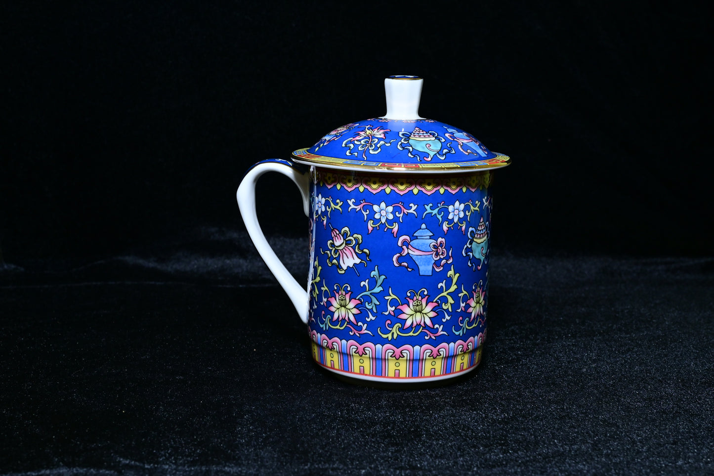 Traditional Tibetan Style Ceramic Tea Mug with Lid