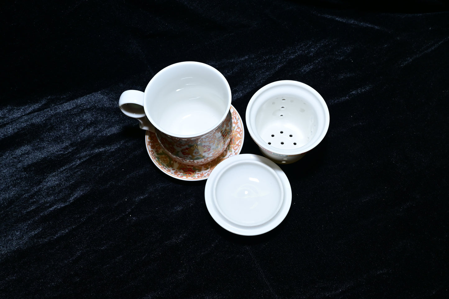 Traditional Tibetan Symbol Ceramic Tea Mug with Lid & Strainer
