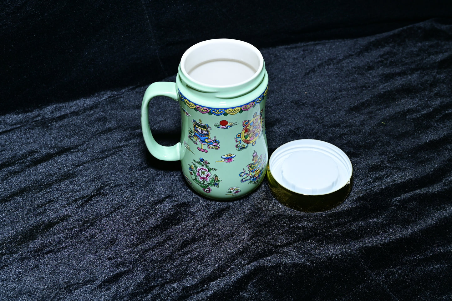 Floral Design Ceramic Mug with Lid