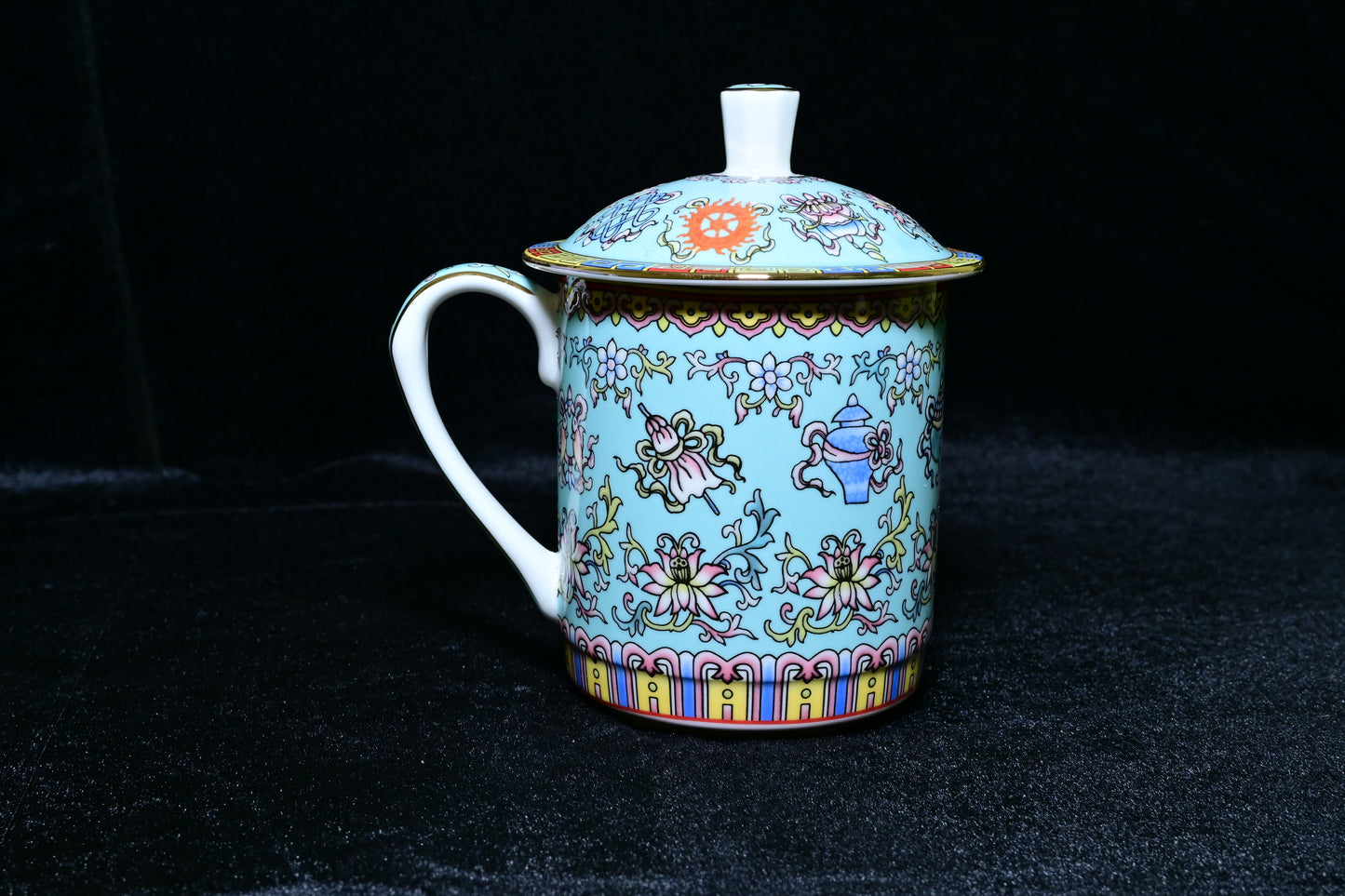 Traditional Tibetan Style Ceramic Tea Mug with Lid