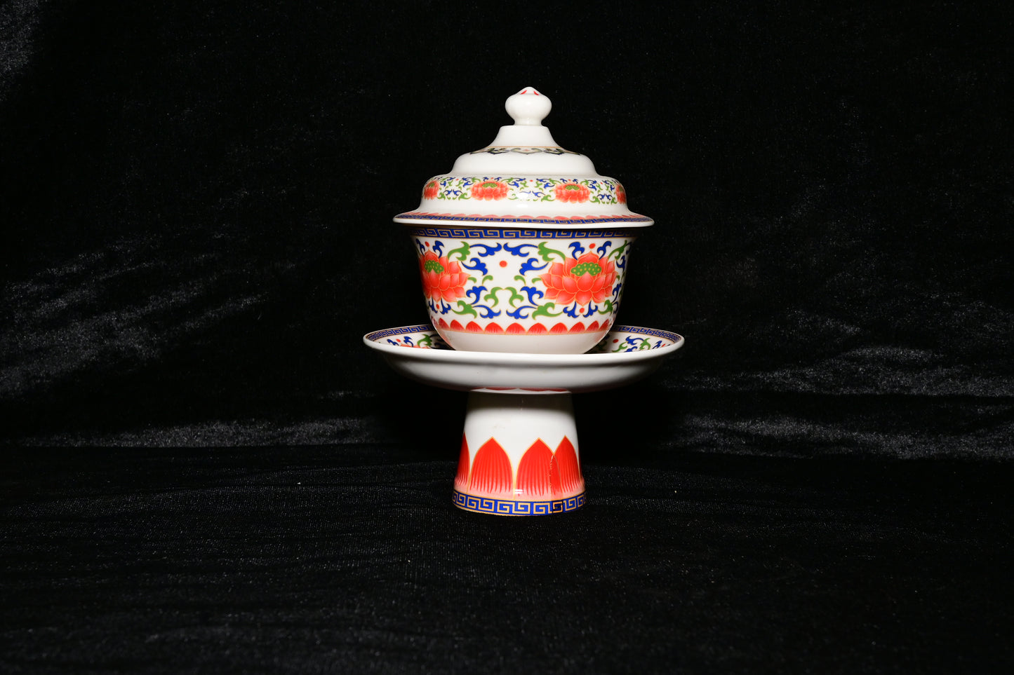 Traditional Ceramic Offering Bowl with Lid and Stand