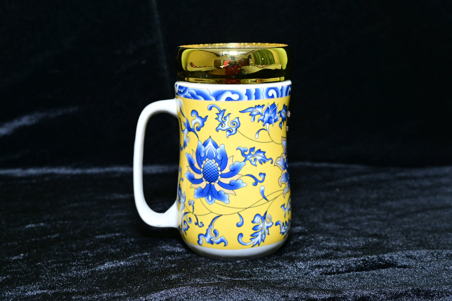 Floral Design Ceramic Mug with Lid