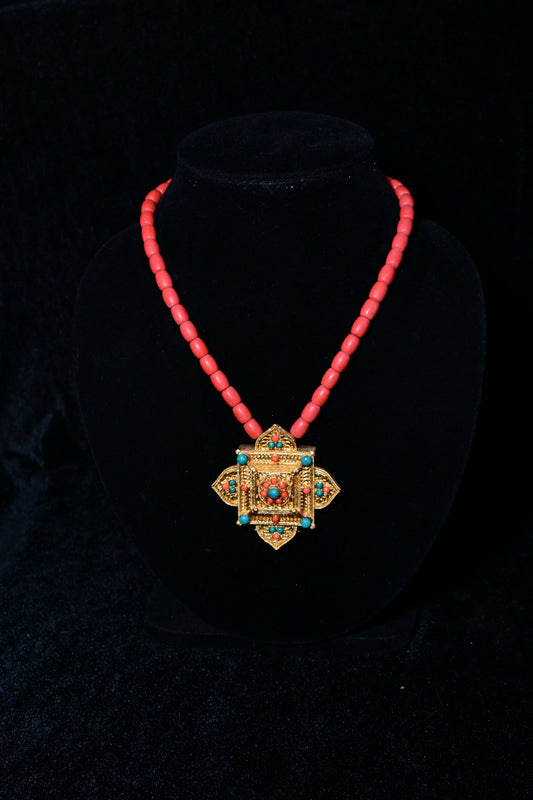 Traditional Red Bead Necklace with Geometric Antique Gold Pendant