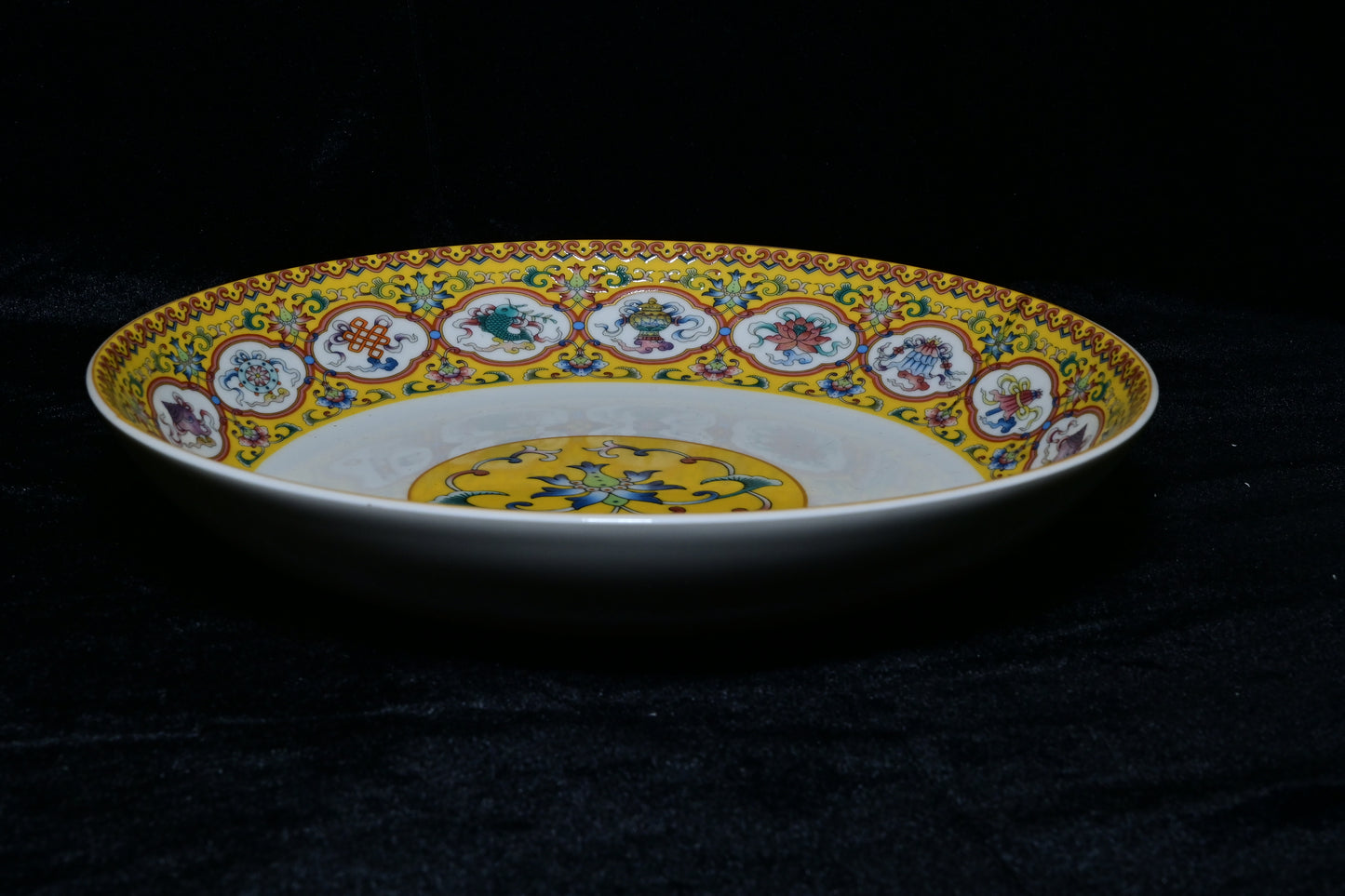 Tibetan Auspicious Symbol Ceramic Plate