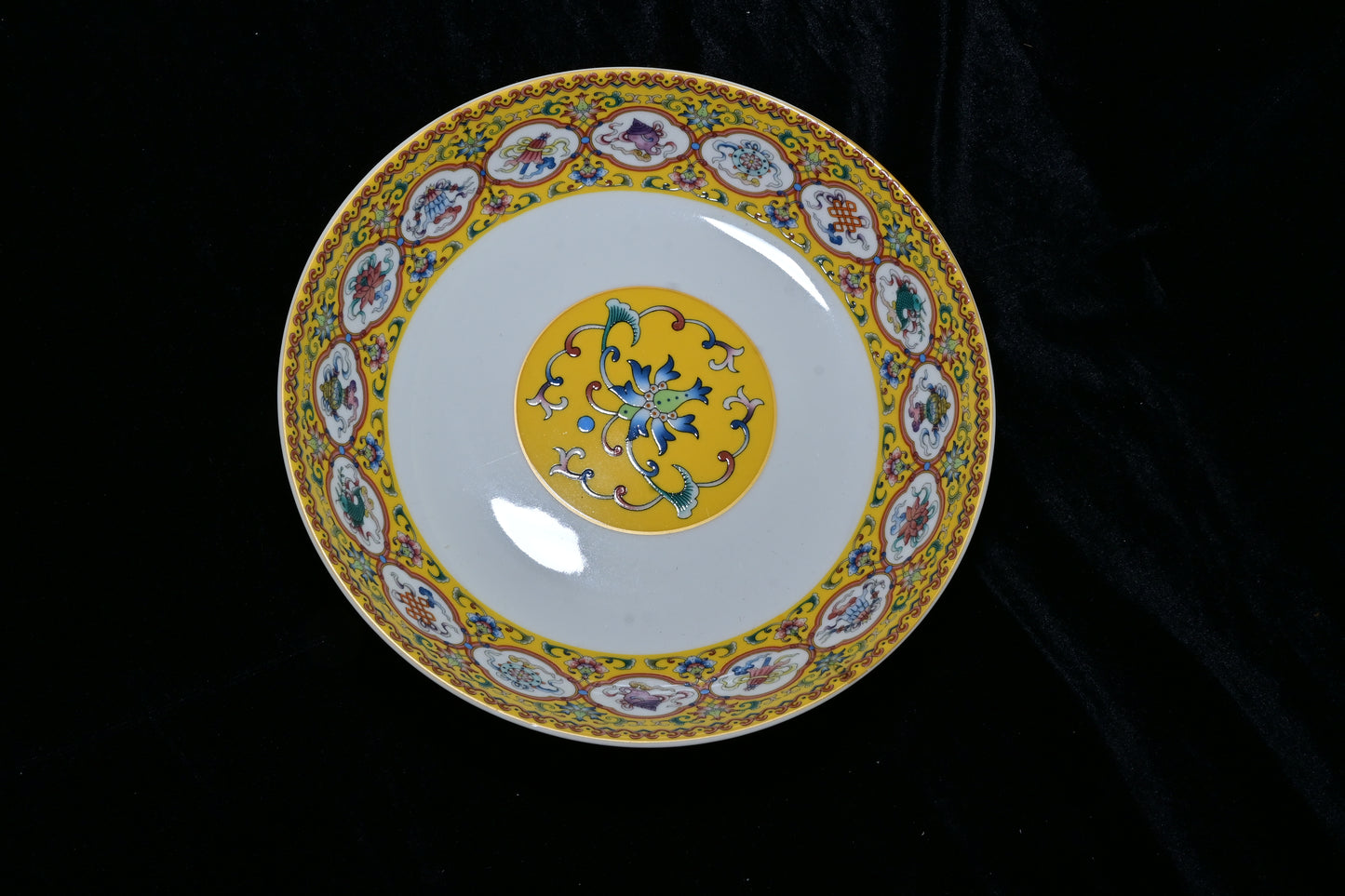 Tibetan Auspicious Symbol Ceramic Plate