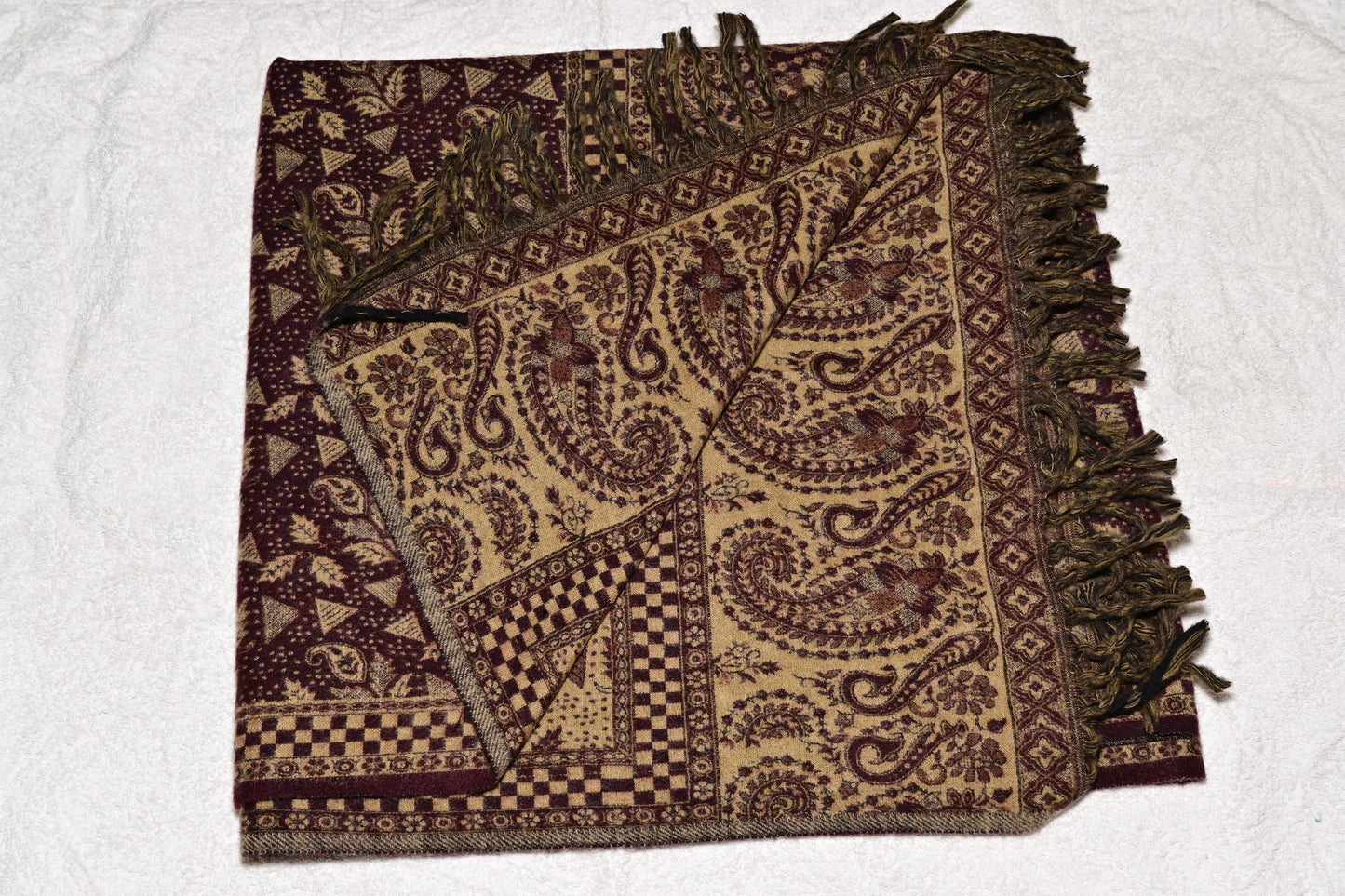 Brown Tibet Yak Wool Patterned Shawl