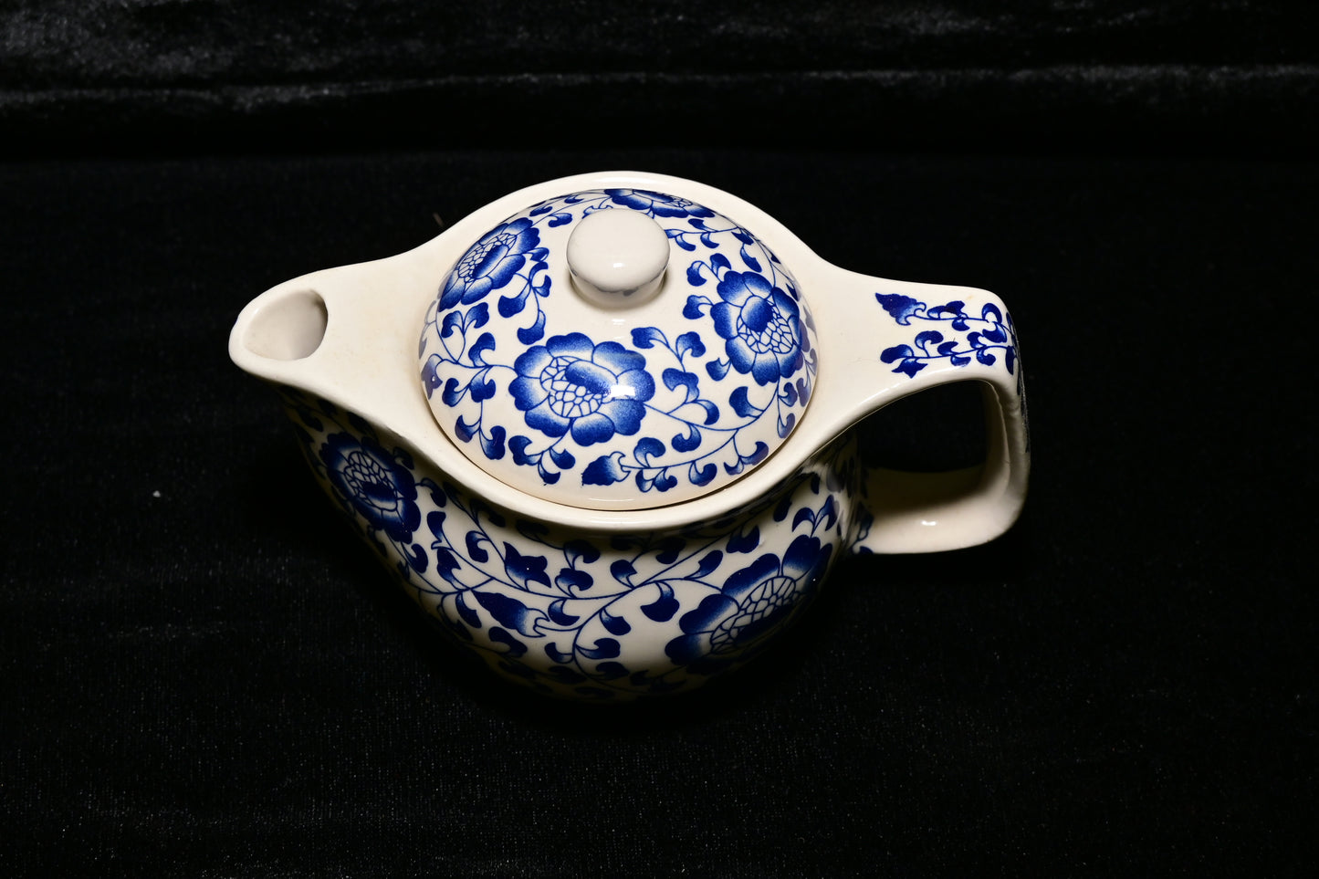 Blue Floral Ceramic Teapot with Infuser