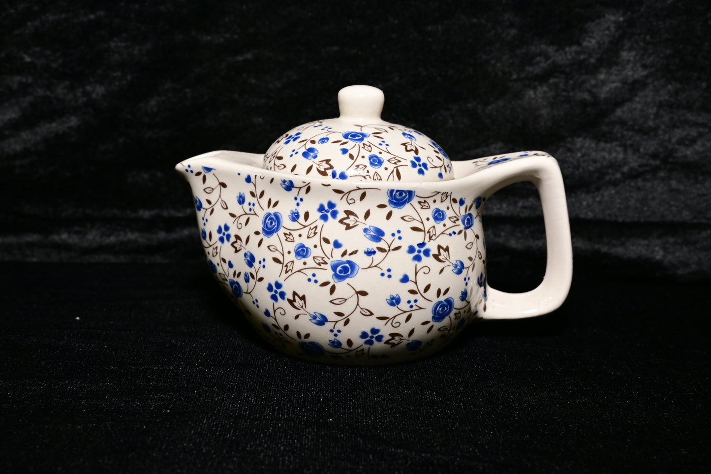 Rose Ceramic Teapot with Infuser
