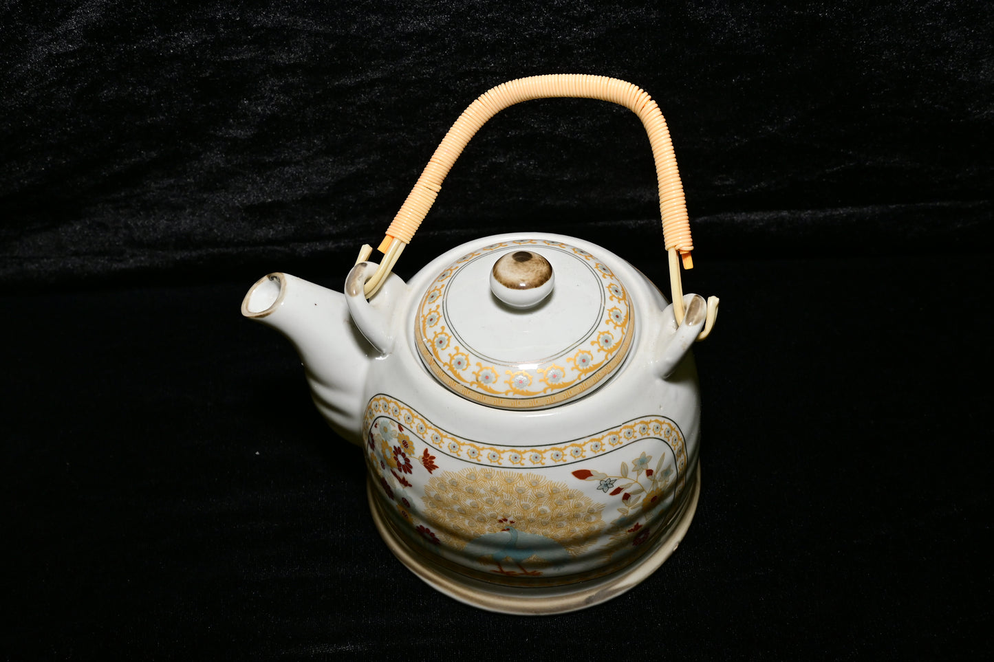 Peacock Design Ceramic Teapot with Infuser